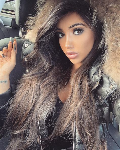 chloe khan instagram